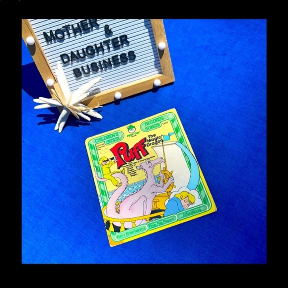 Puff the Magic Dragon 45 Record Extended Play (Peter Pan Players, 1402).